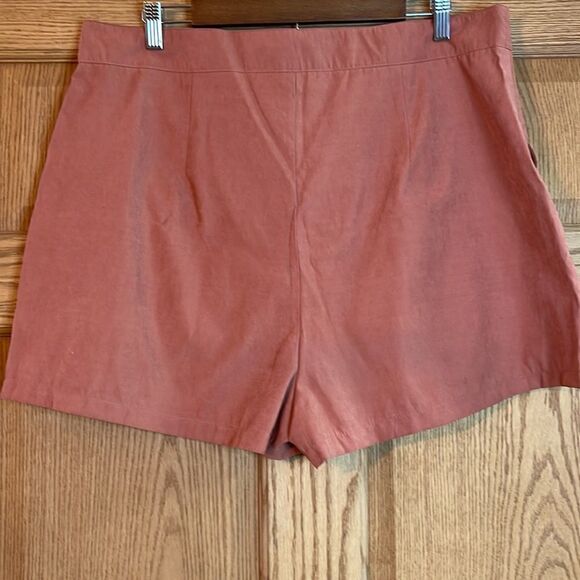 MISSGUIDED *NWT* Twill Utility Shorts - Picture 11 of 12